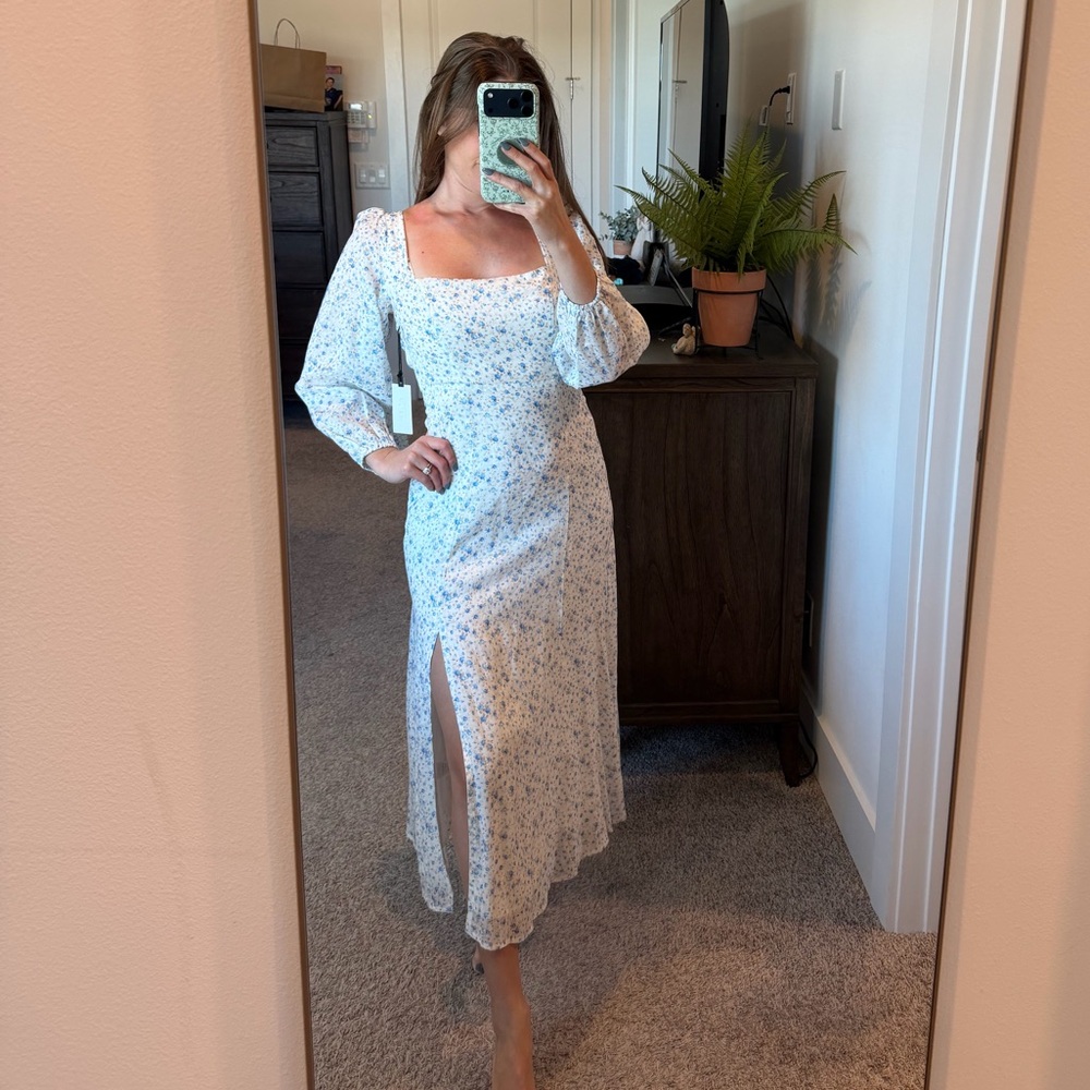 ASTR The Label- Midi Dress